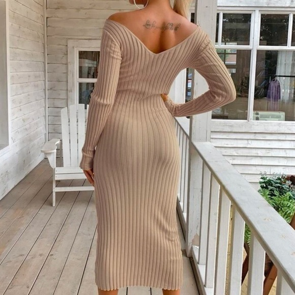 Kathy Ribbed Knit Long Sleeve Midi Sweater Dress - Picture 7 of 7